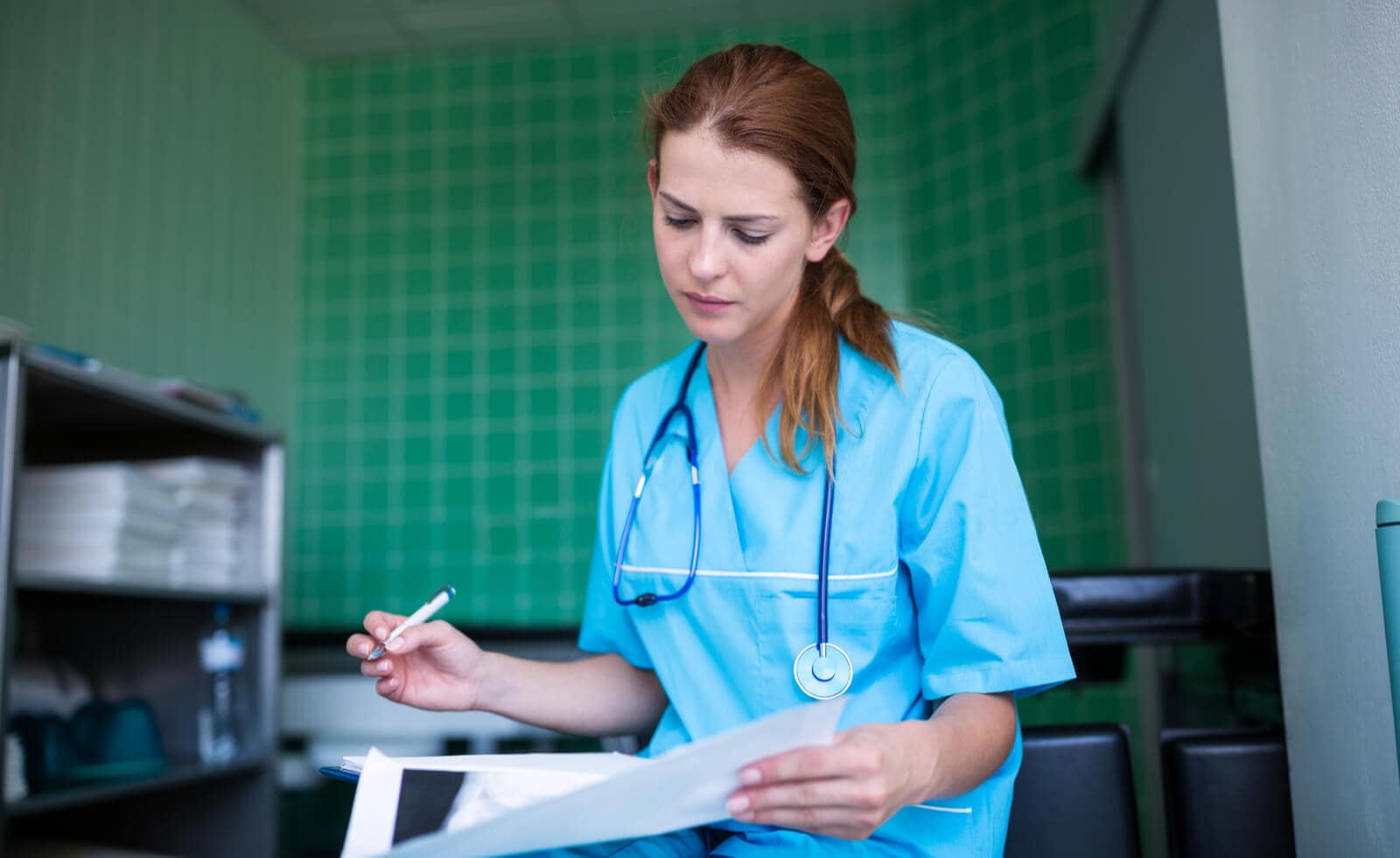 How To Pass The HESI APRN Exam header